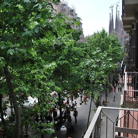 Gaudi Sdb Apartman Barcelona Kültér fotó
