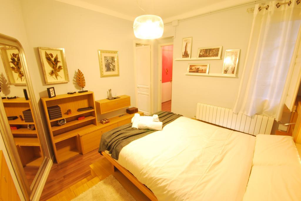 Gaudi Sdb Apartman Barcelona Kültér fotó