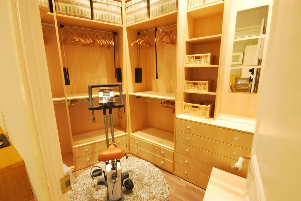 Gaudi Sdb Apartman Barcelona Kültér fotó