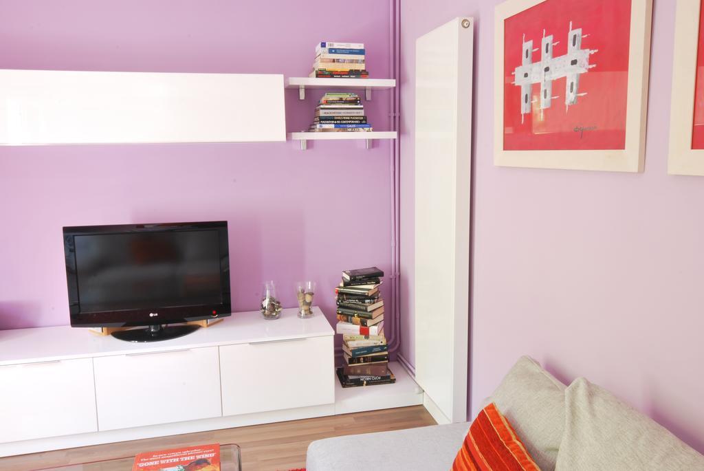 Gaudi Sdb Apartman Barcelona Kültér fotó