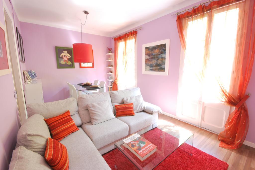 Gaudi Sdb Apartman Barcelona Kültér fotó