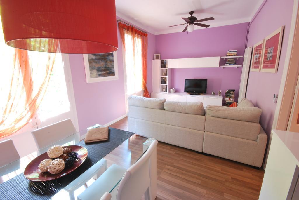 Gaudi Sdb Apartman Barcelona Kültér fotó